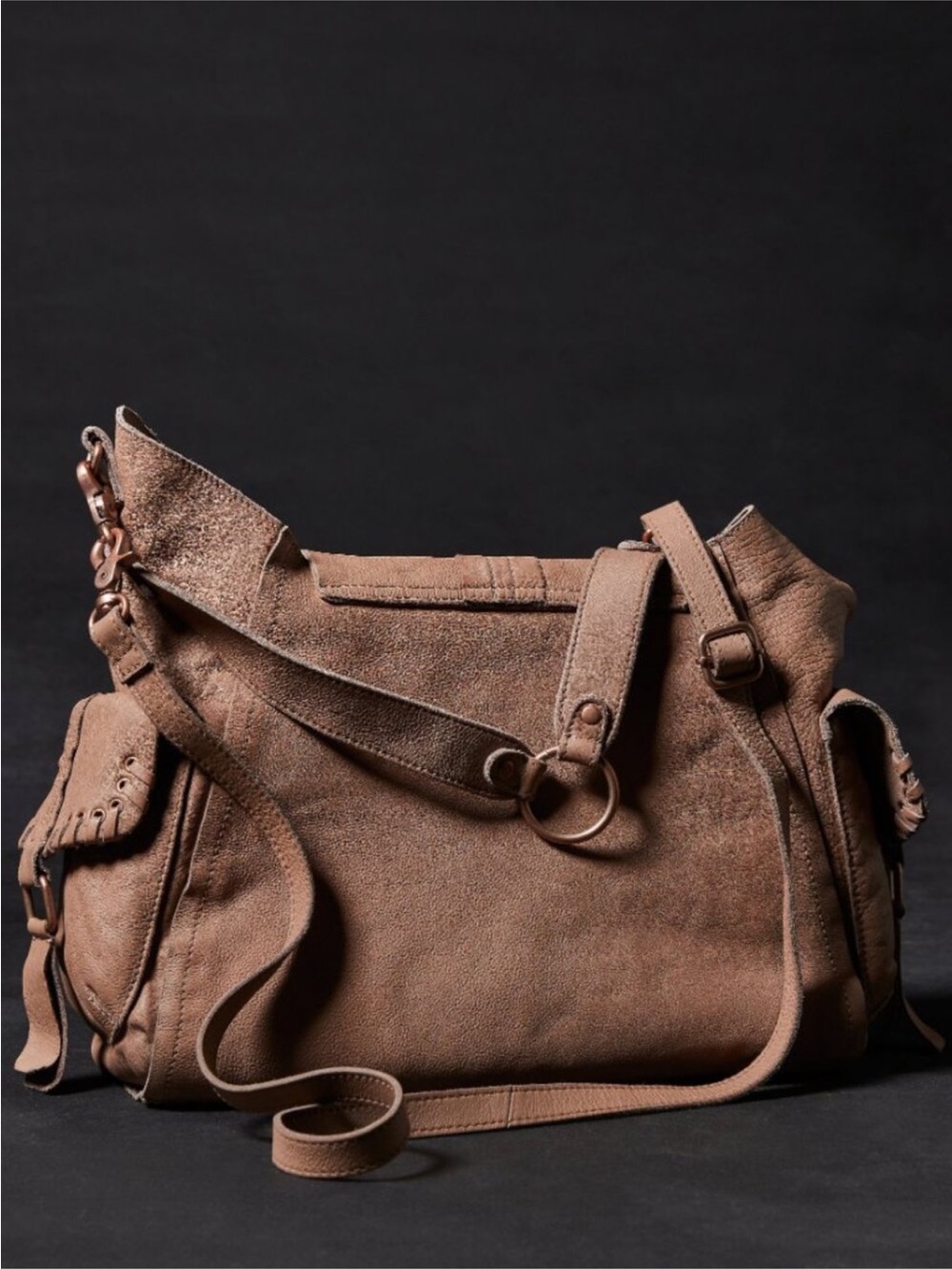 Free People We The Free Leigh Distressed Leather Hobo Chocolate Boho - Picture 2 of 9